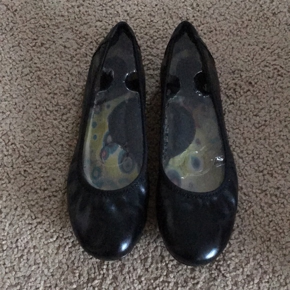 Born Shoes Born Julianne Flats Poshmark